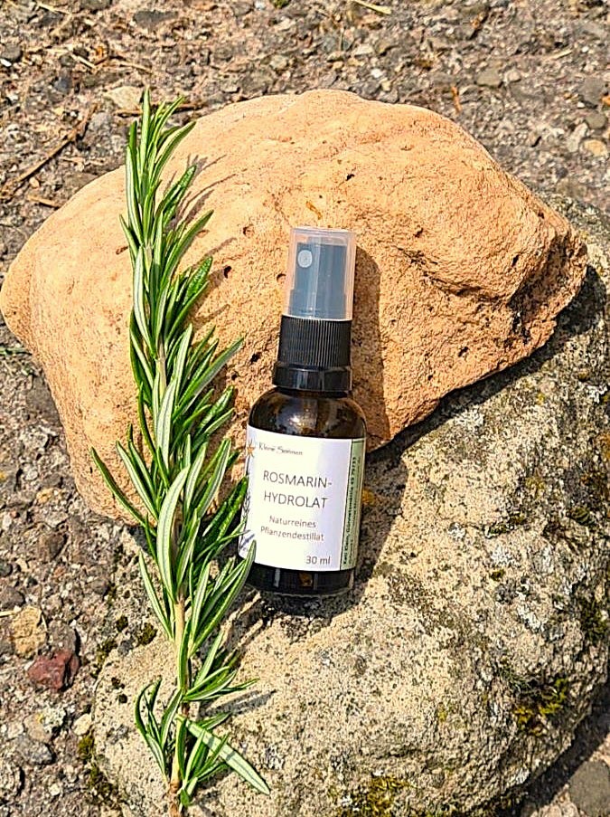 Rosmarin Hydrolat im Fläschchen